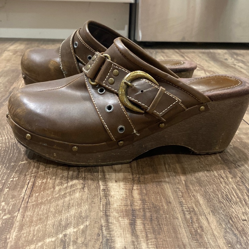 Vintage Y2K Bongo Clogs